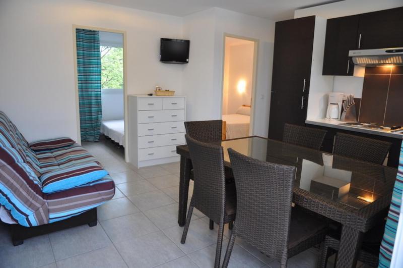 Residence De Tourisme Le Clos Des Vendanges 모리아니 플라주 외부 사진